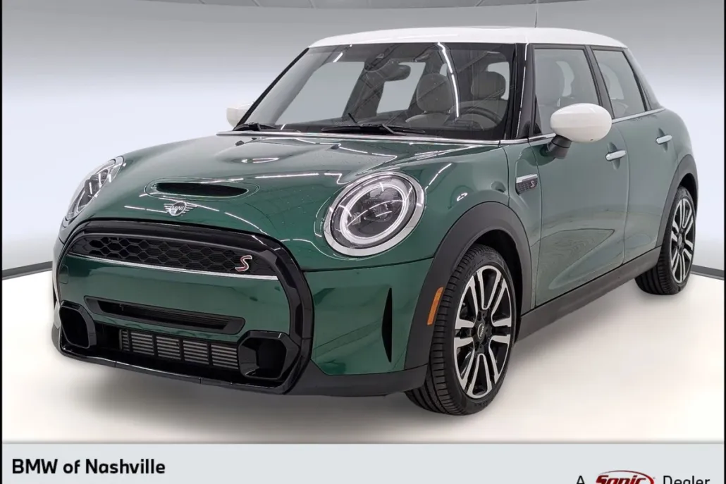 2024 Mini Cooper 4 Door Hardtop S photo 1