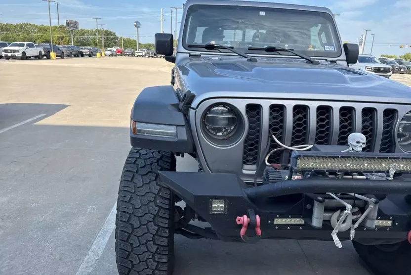 2020 Jeep Gladiator Rubicon photo 1