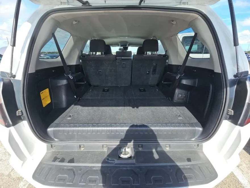 2024 Toyota 4Runner SR5 photo 1