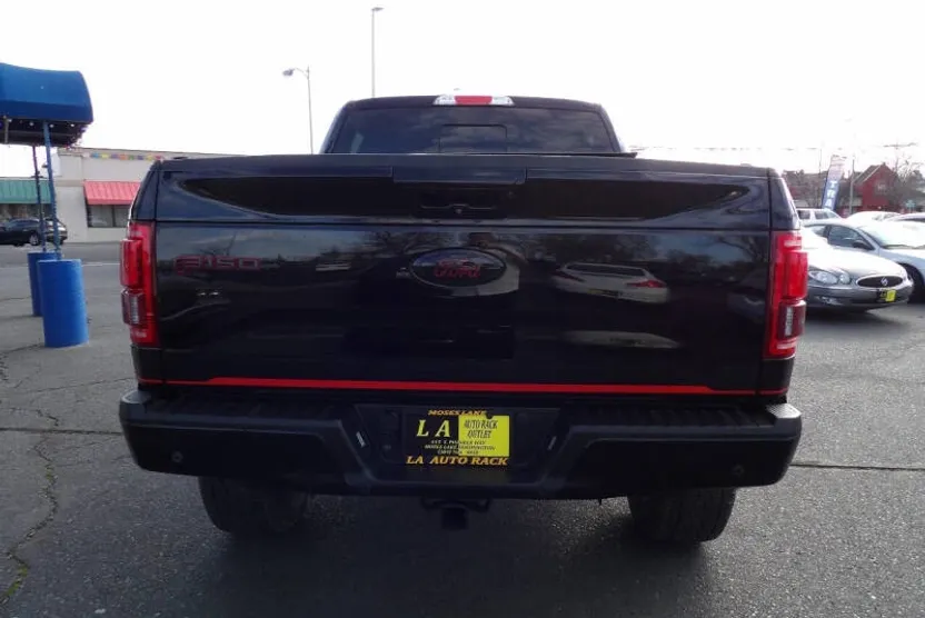 2016 Ford F-150 Lariat photo 1