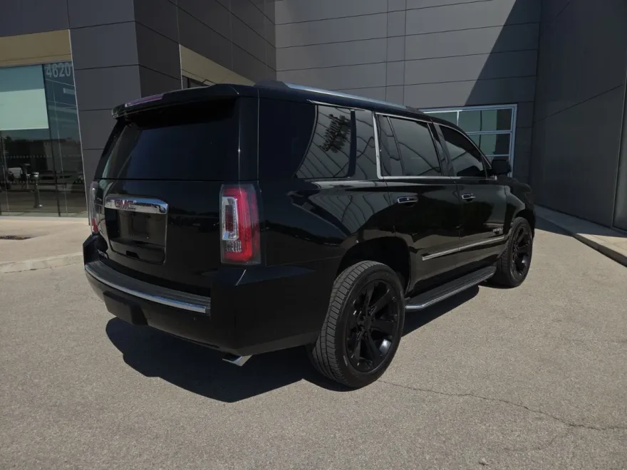 2018 Gmc Yukon Denali photo 1