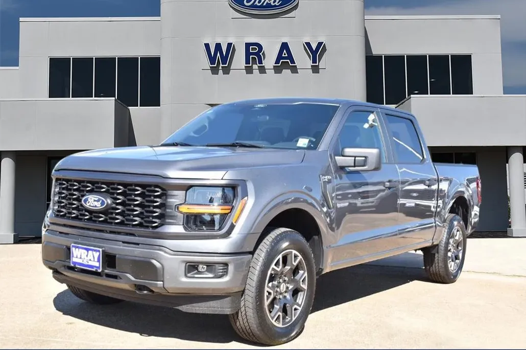 2025 Ford F-150 STX photo 1