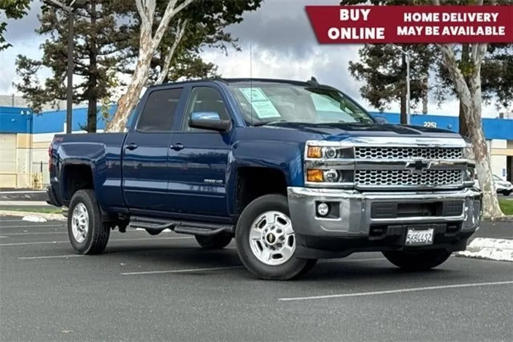 2019 Chevrolet Silverado 2500HD LT photo 1