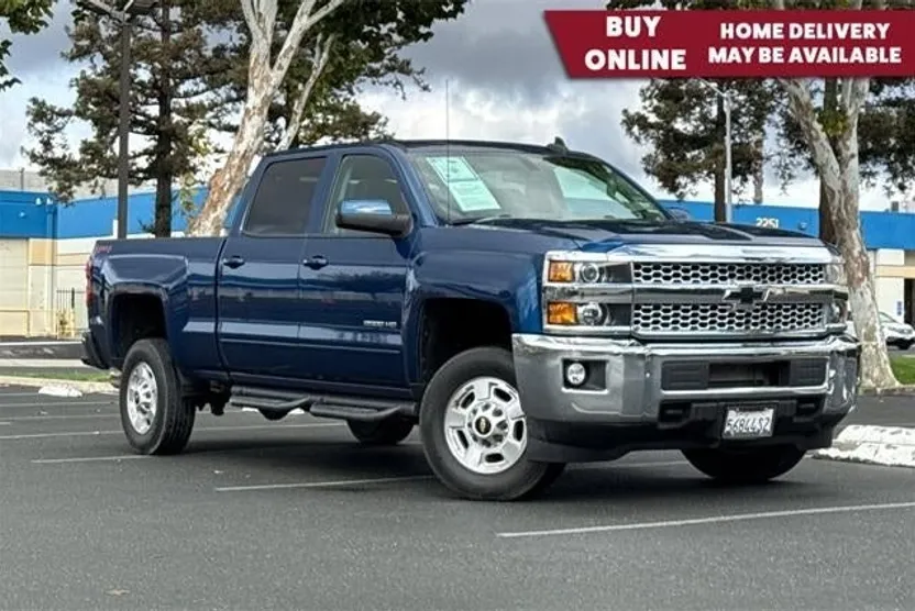 2019 Chevrolet Silverado 2500HD LT photo 1