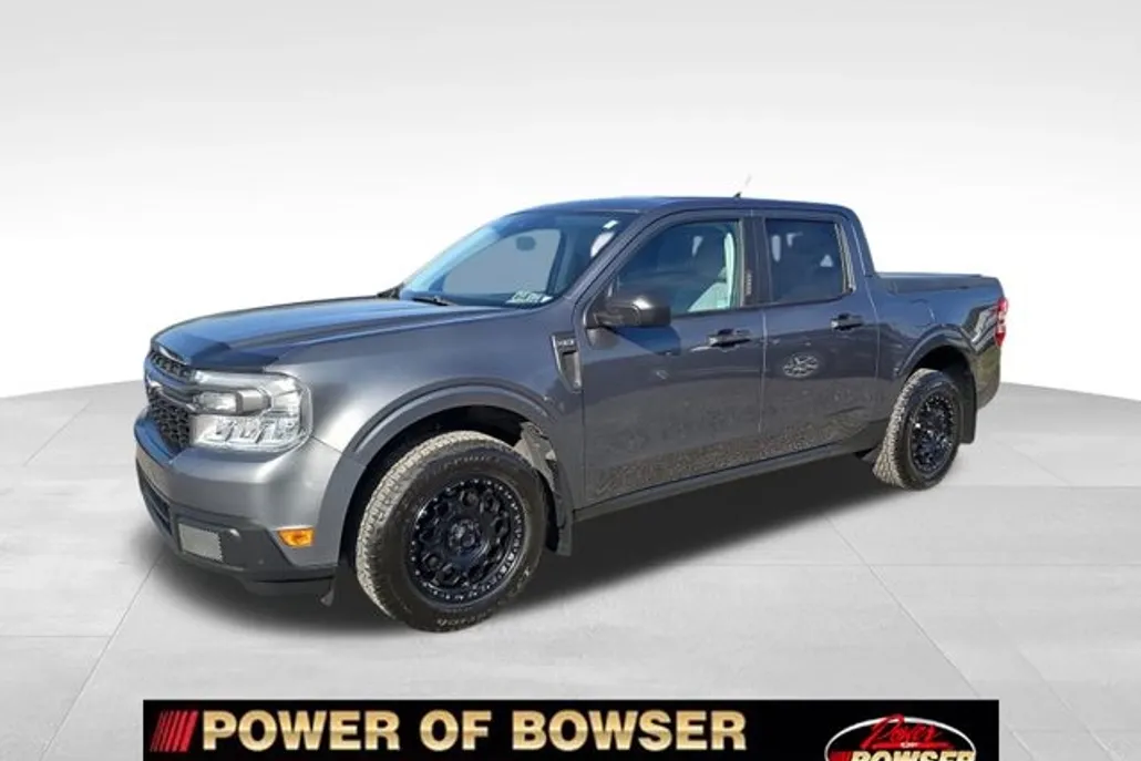 2022 Ford Maverick XLT photo 1