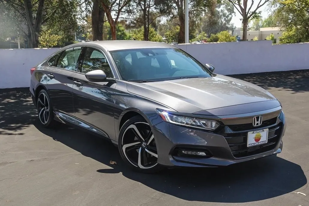 2020 Honda Accord Sport photo 1