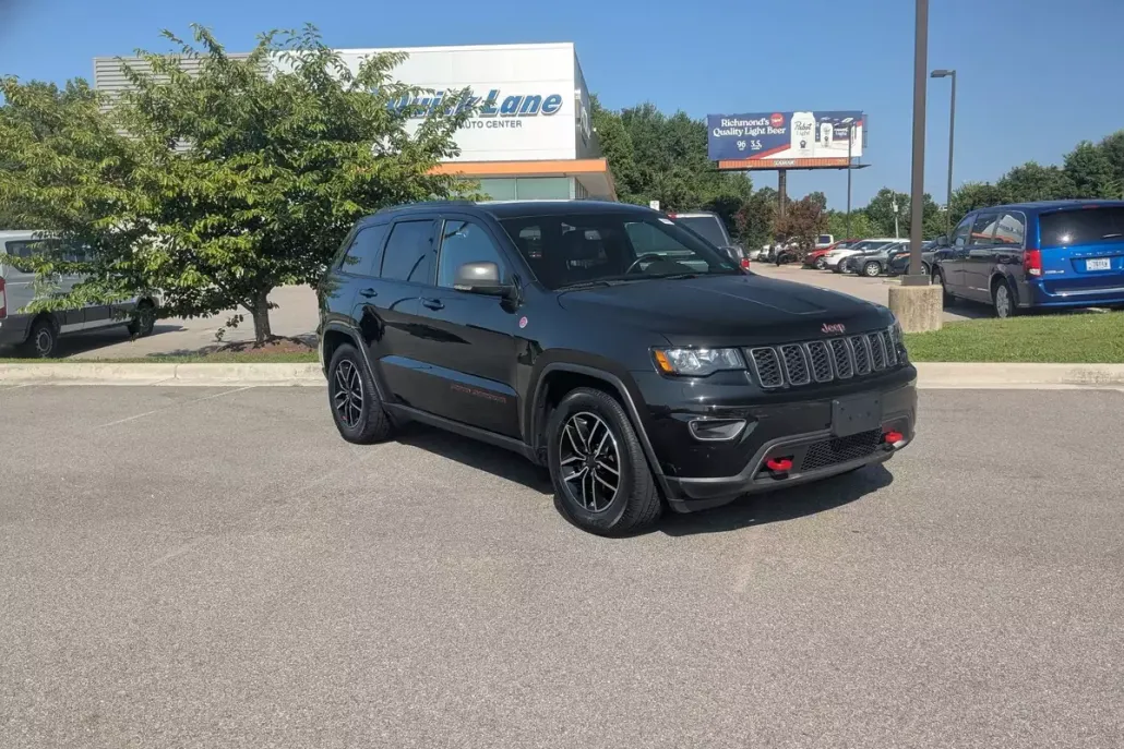2020 Jeep Grand Cherokee Trailhawk photo 1