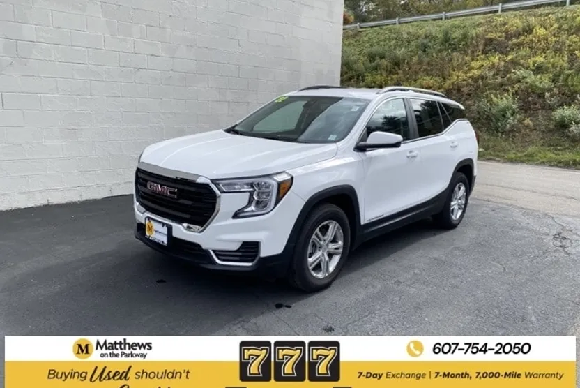 2022 Gmc Terrain SLE photo 1
