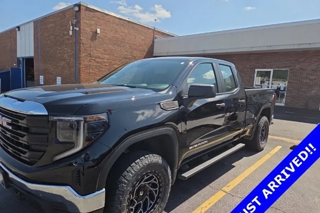 2023 Gmc Sierra 1500 Pro photo 1