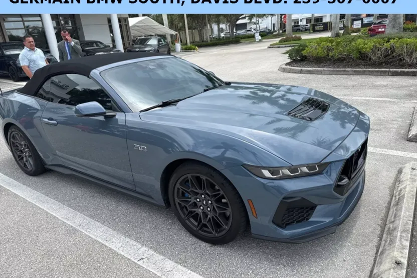 2024 Ford Mustang GT Premium photo 1
