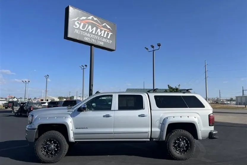 2016 Gmc Sierra 1500 SLT photo 1