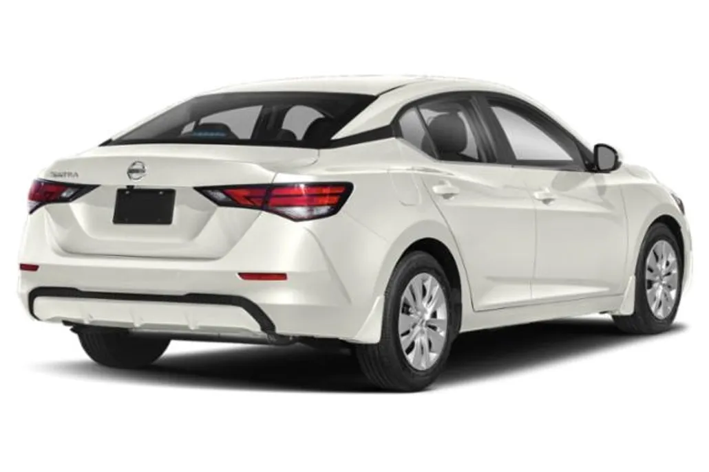 2022 Nissan Sentra SV photo 1