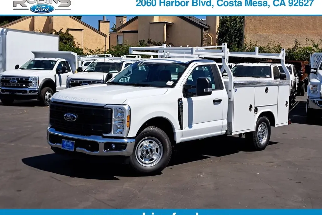 2026 Ford F-250 photo 1