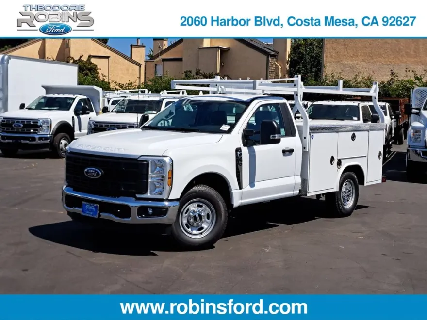 2026 Ford F-250 photo 1