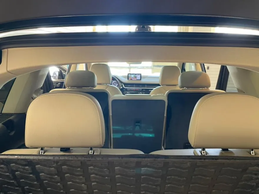 2019 Audi Q7 Premium Plus photo 30