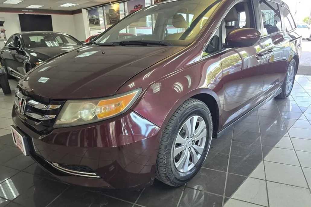 2014 Honda Odyssey EX-L photo 1