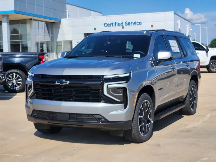 2025 Chevrolet Tahoe RST photo 1