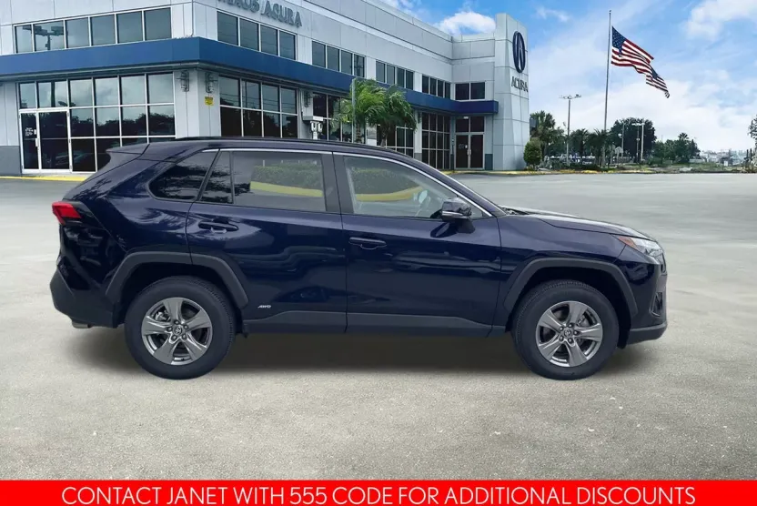 2024 Toyota RAV4 Hybrid XLE photo 1