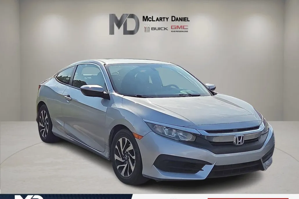 2017 Honda Civic photo 1