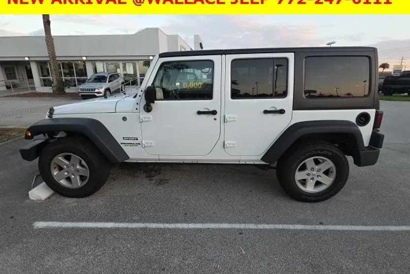 2016 Jeep Wrangler Unlimited Sport photo 1