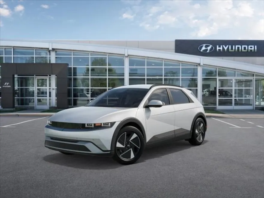 2025 Hyundai Ioniq 5 SEL photo 1