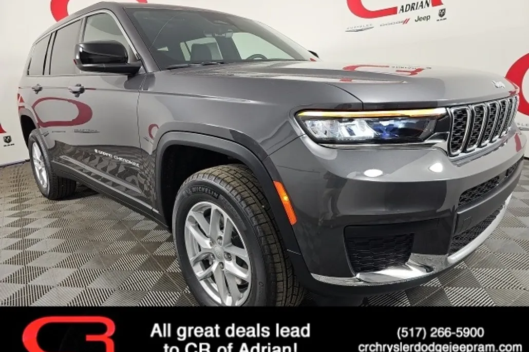 2025 Jeep Grand Cherokee Laredo X photo 1