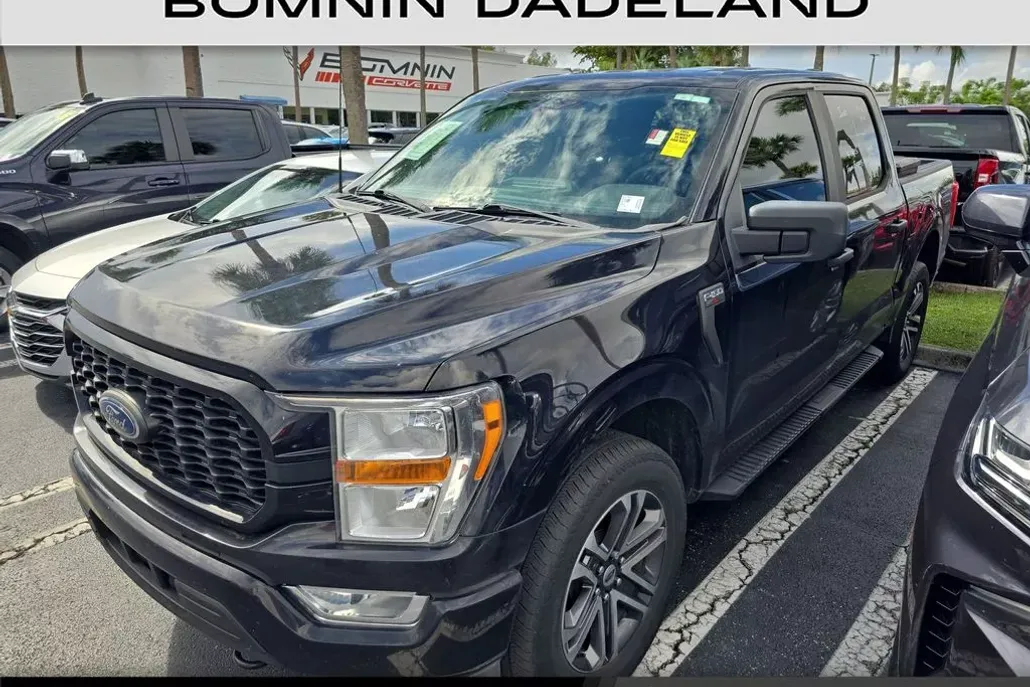 2022 Ford F-150 XL photo 1