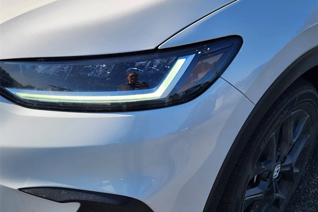 2025 Honda HR-V Sport photo 1