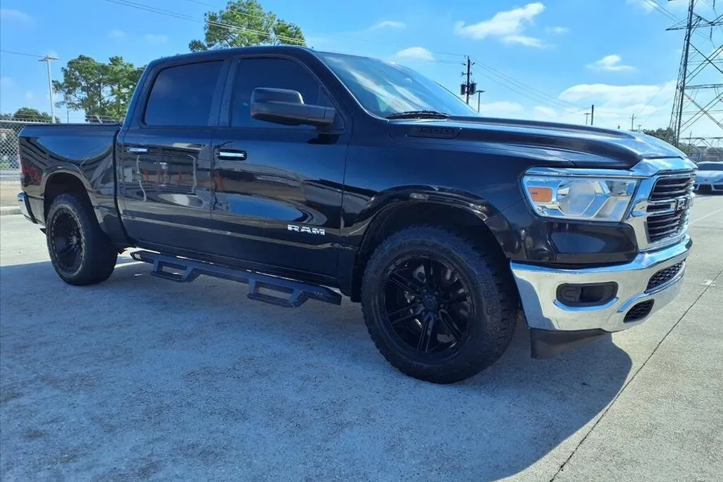 2019 Ram 1500 Big Horn Lone Star photo 1