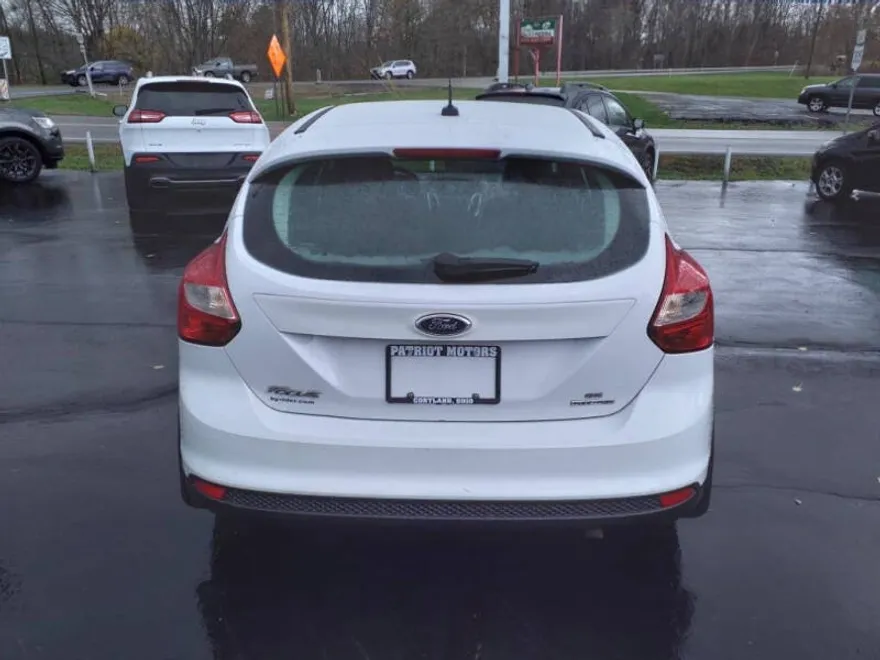 2014 Ford Focus SE photo 1