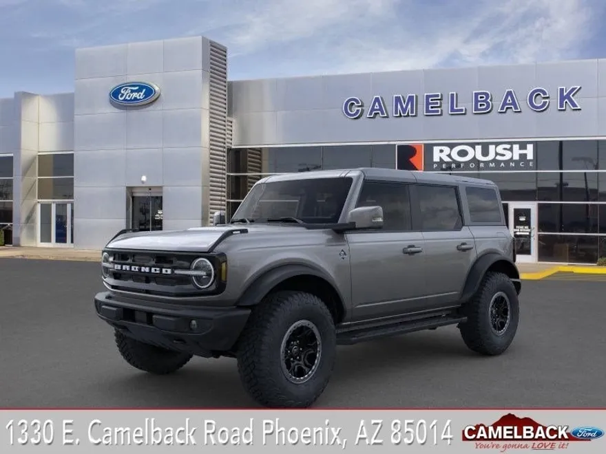 2024 Ford Bronco Outer Banks photo 1