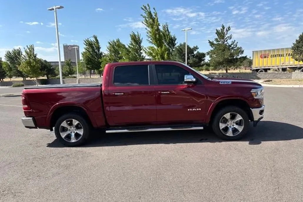 2020 Ram 1500 Laramie photo 1
