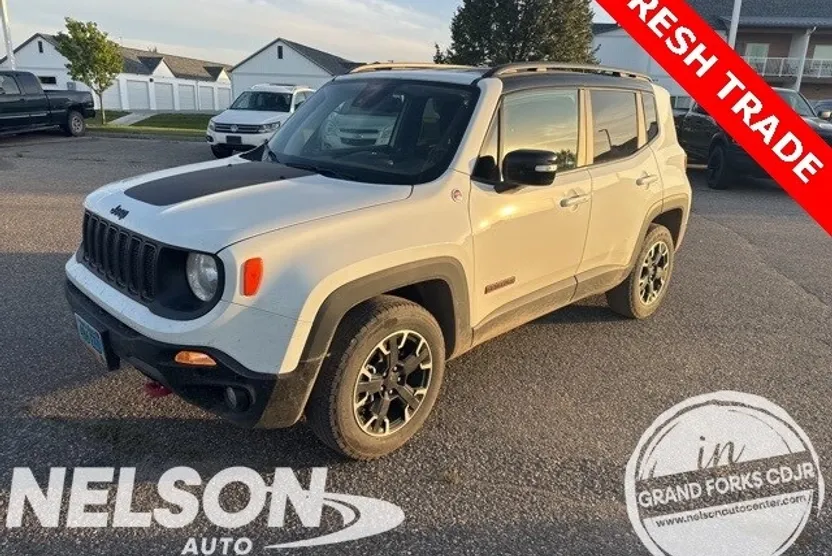 2023 Jeep Renegade Trailhawk photo 1