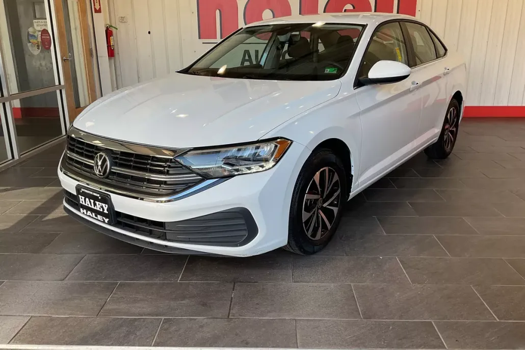 2024 Volkswagen Jetta 1.5T S photo 1
