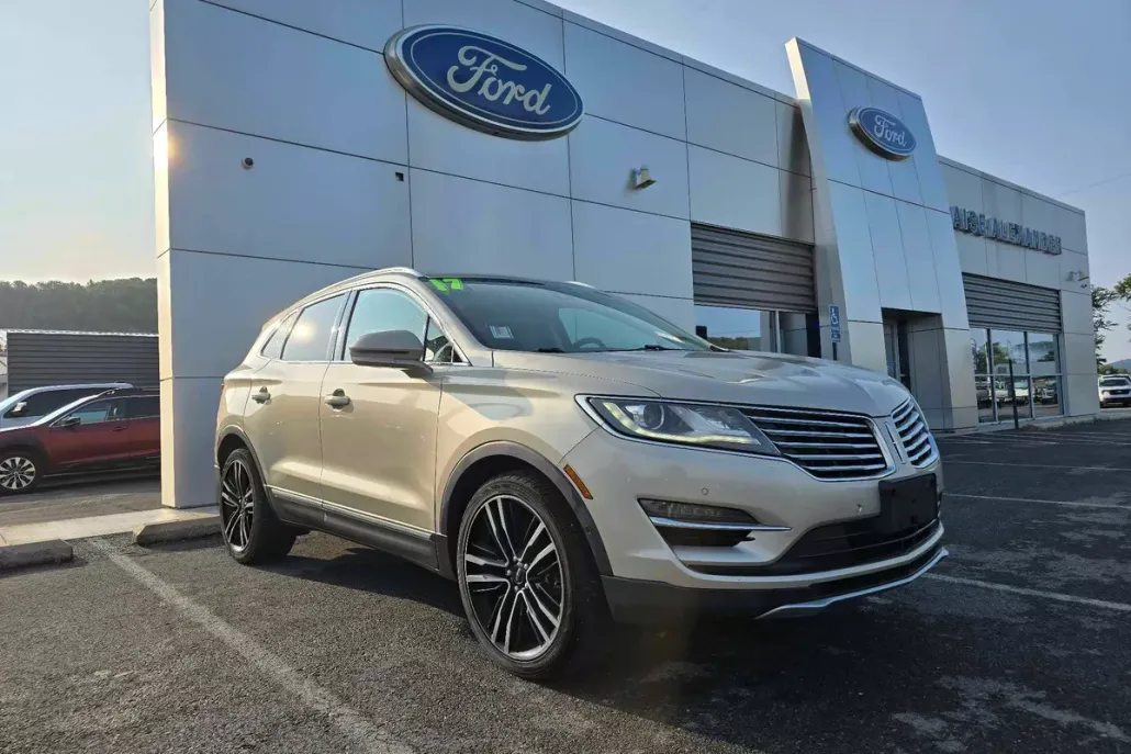 2017 Lincoln MKC Reserve photo 1