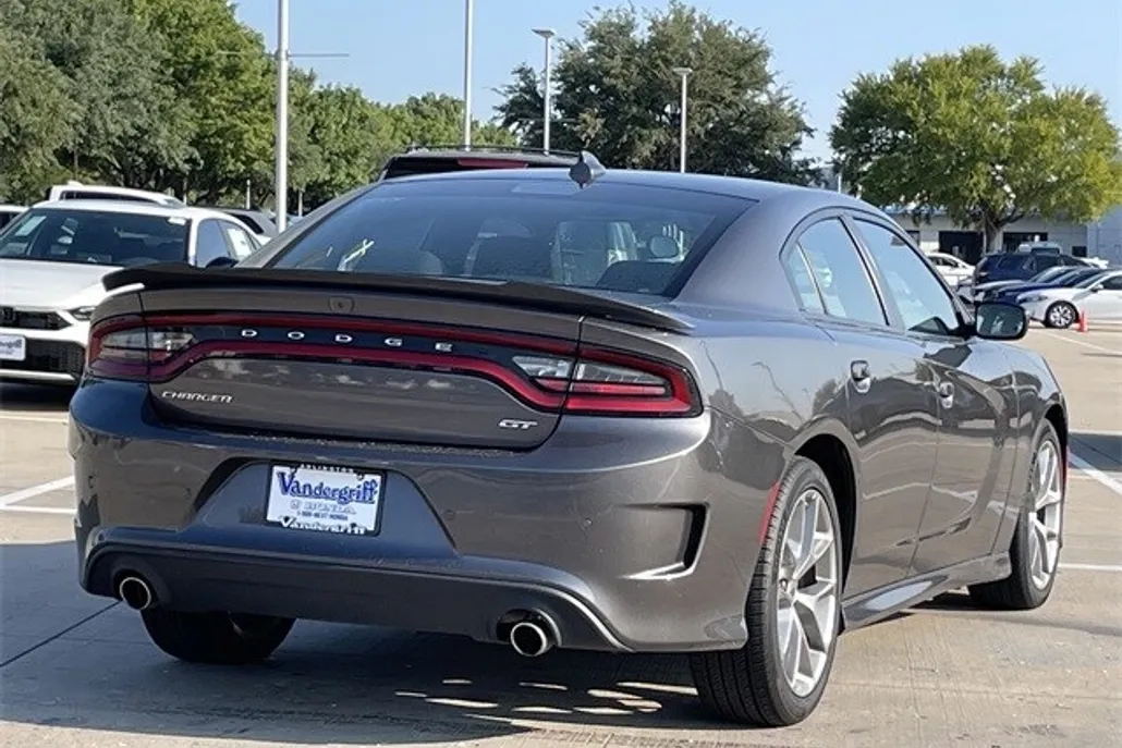 2023 Dodge Charger GT photo 1
