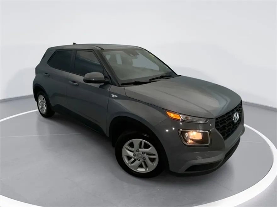 2021 Hyundai Venue SE photo 1