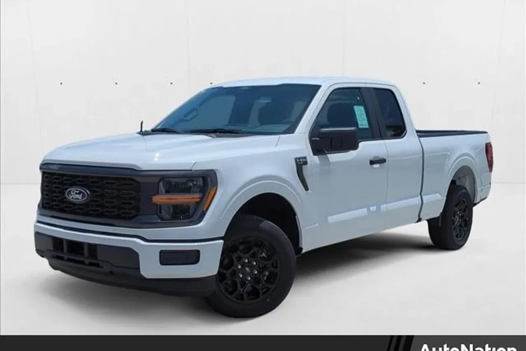 2025 Ford F-150 STX photo 1
