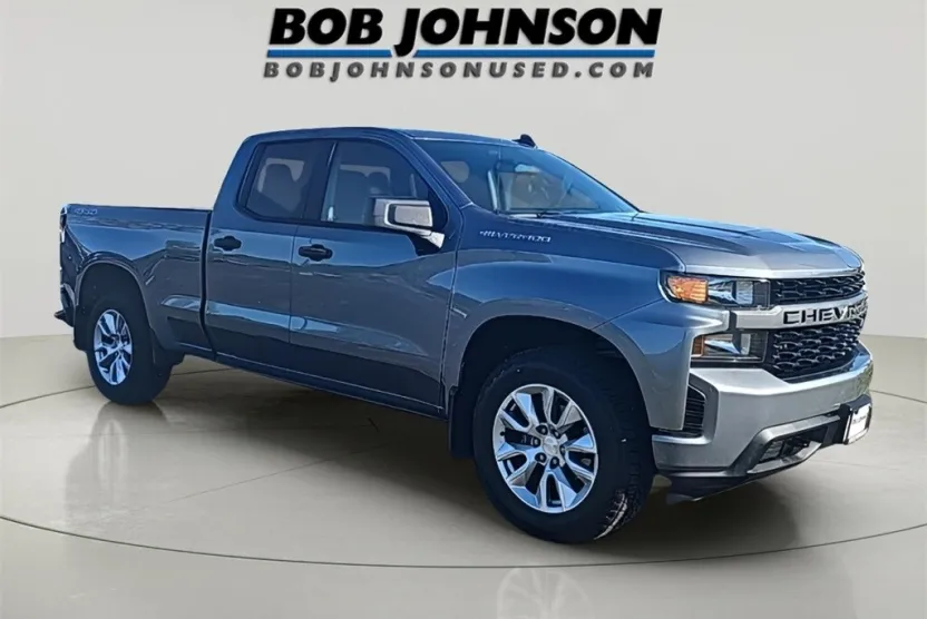 2019 Chevrolet Silverado 1500 Custom photo 1