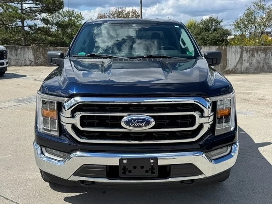 2023 Ford F-150 XLT photo 1