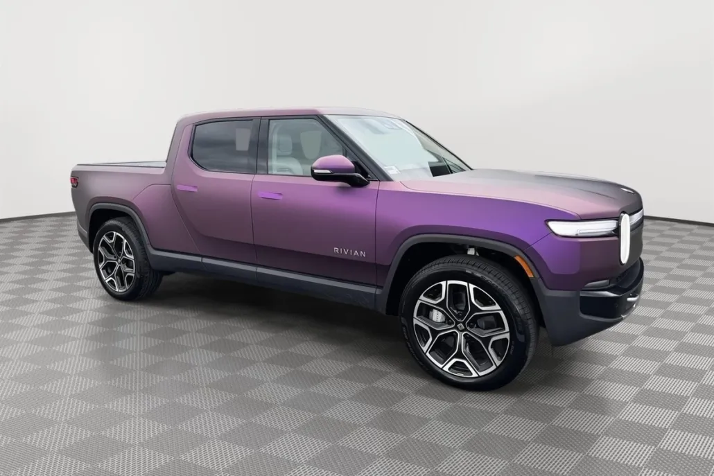 2025 Rivian R1T Adventure photo 1