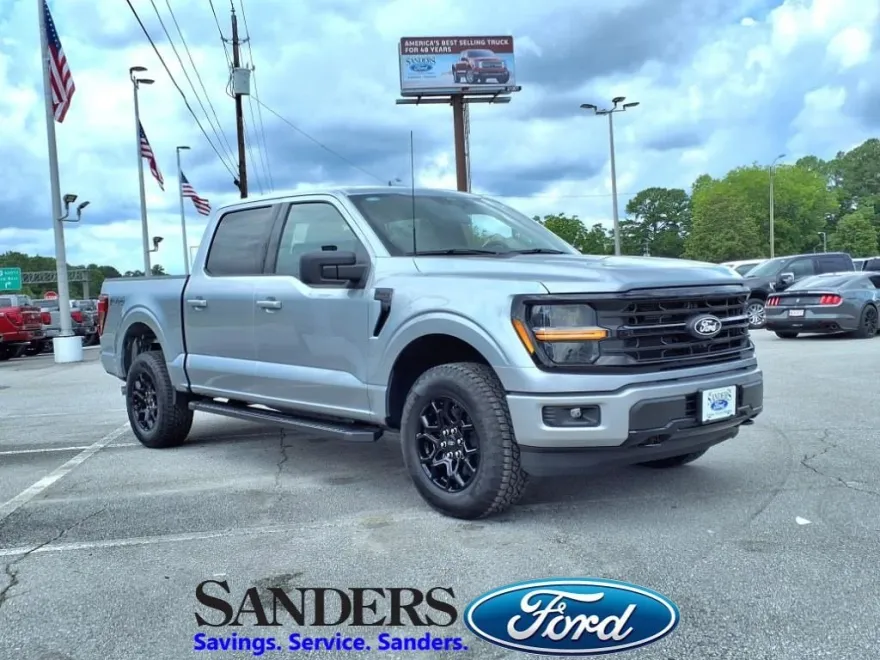 2025 Ford F-150 XLT photo 1