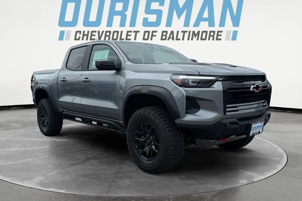 2025 Chevrolet Colorado ZR2 photo 1