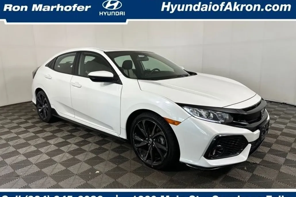 2018 Honda Civic Sport Hatchback photo 1