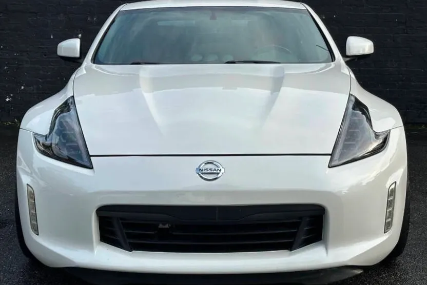 2013 Nissan 370Z Base photo 1