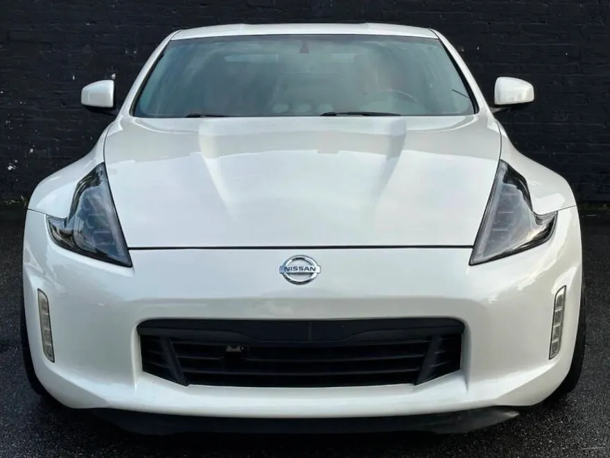 2013 Nissan 370Z Base photo 1