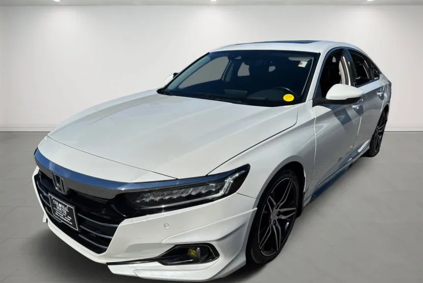 2022 Honda Accord Touring 2.0T photo 1