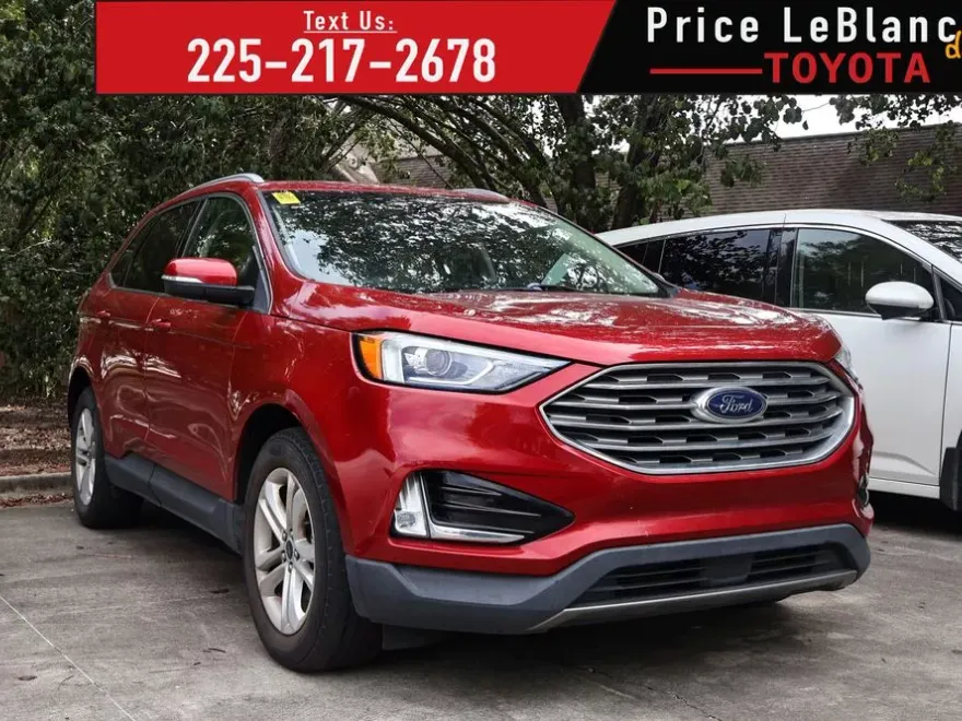 2020 Ford Edge SEL photo 1
