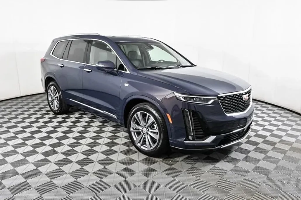 2025 Cadillac XT6 Premium Luxury photo 1