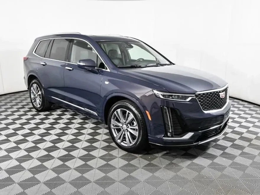 2025 Cadillac XT6 Premium Luxury photo 1